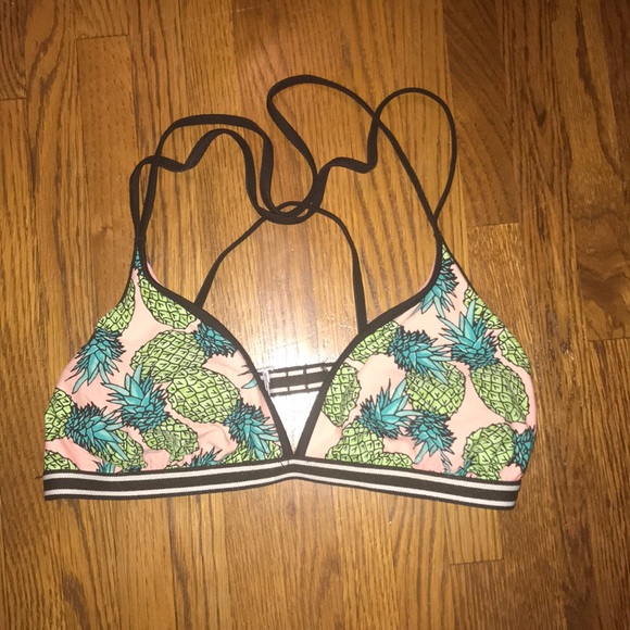 Other - Pineapple Print Bathing Suit Top